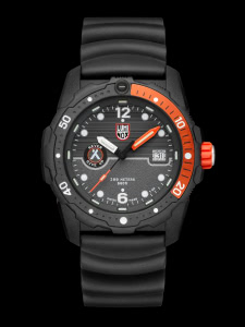  LUMINOX BEAR GRYLLS SURVIVAL